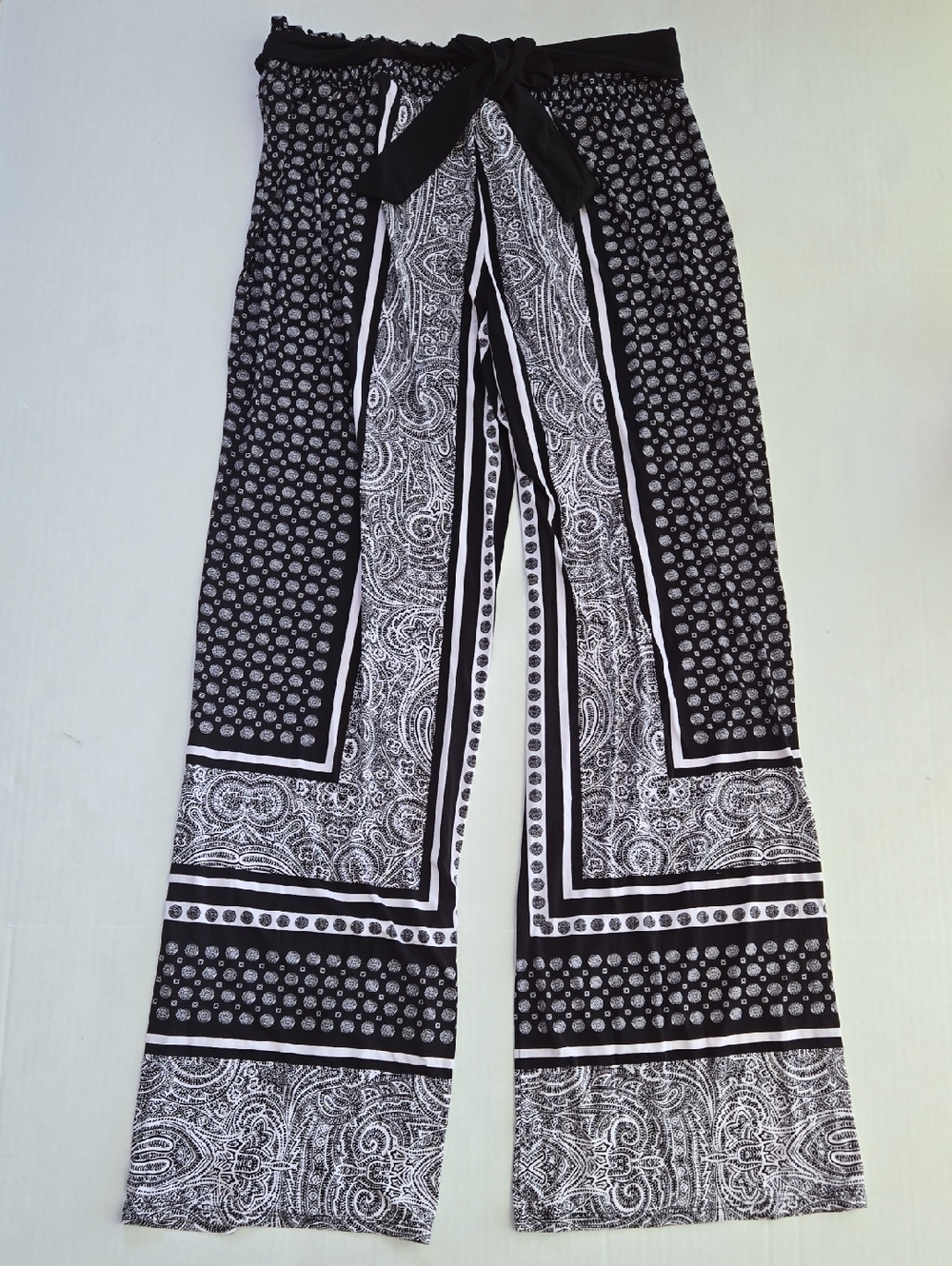 INC Women's Black & White Patterned Wide-Leg Flowy Pants, L, Travel Office Beach - Picture 3 of 9